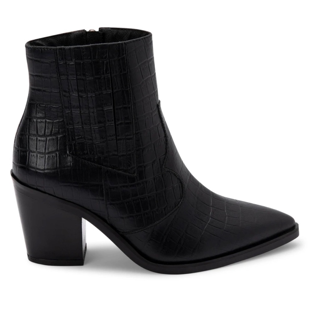 Blondo Croc Embossed Leather Bootie Size 8